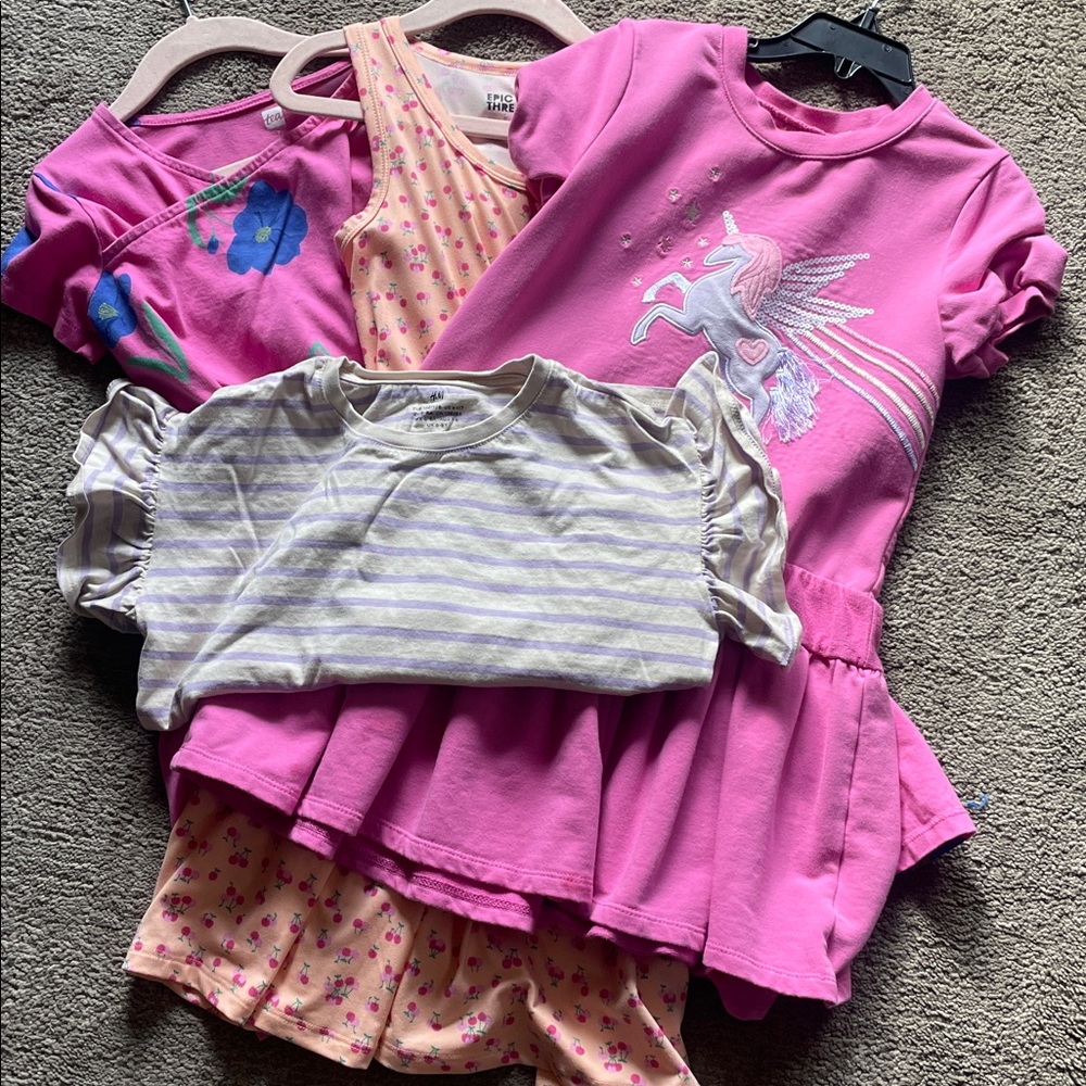 Girls size 6/7, Small dresses and top (Tea Collection, Epic Threads, Boden, H&M)